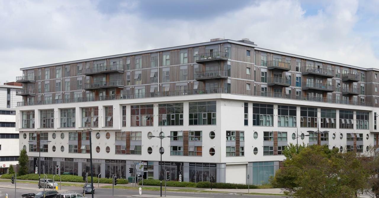 The Paramount, Swindon Exterior photo